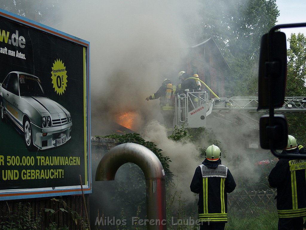 Brand Schuetzenhof Neusser Landstr P6155.JPG